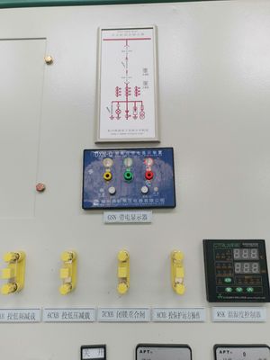 Di cartello placcato dell'apparecchiatura elettrica di comando 11KV sistemi MV del metallo medio di tensione KYN28-12